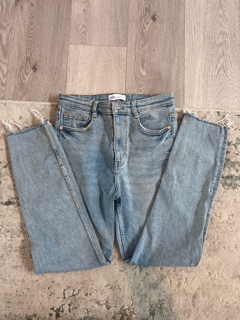 Zara Light Blue Straight-Leg Jeans, Size 6